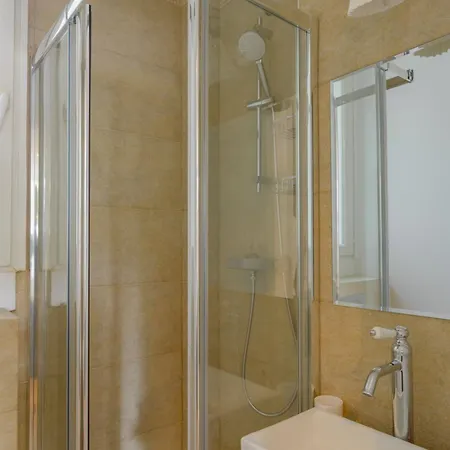 Design - 16 * Paříž